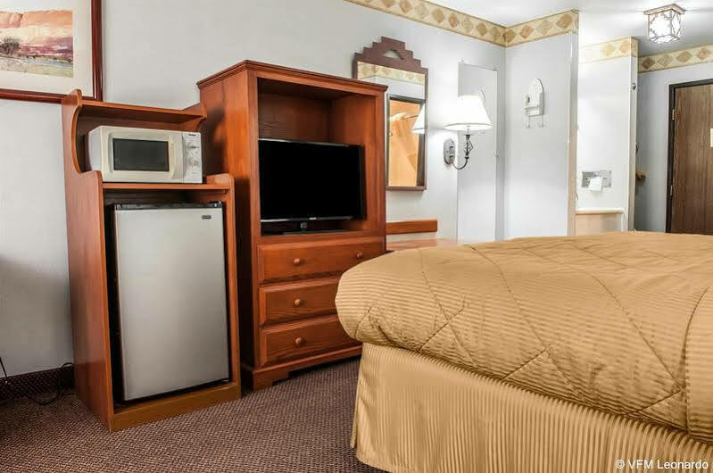 Econo Lodge Las Cruces University Area Экстерьер фото